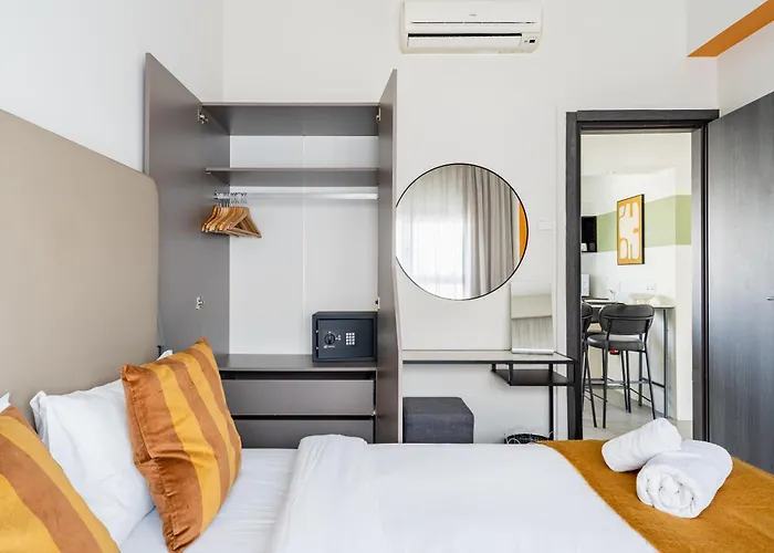 Local Host Living - Signature In Appartamento Nicosia