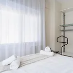 Local Host Living - Signature In Nicosia