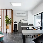 Local Host Living - Signature In Lejlighed *