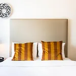 Local Host Living - Signature In Lejlighed