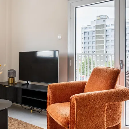 Local Host Living - Signature In Apartament