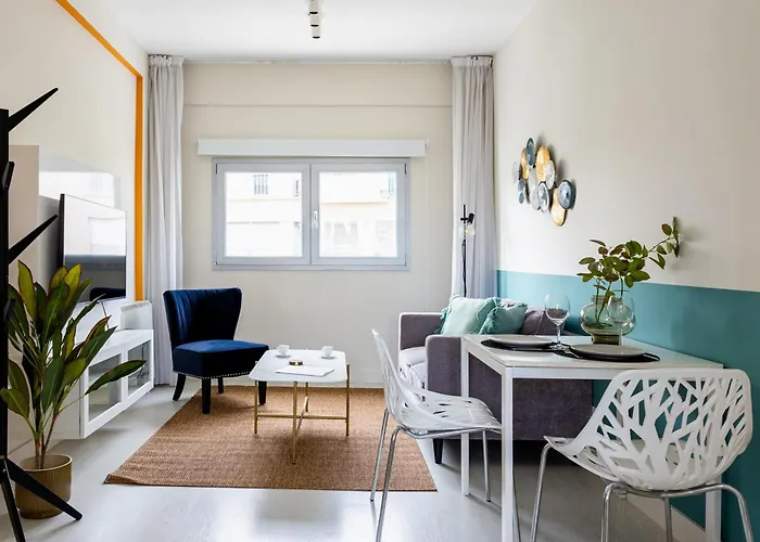 Local Host Living - Signature In