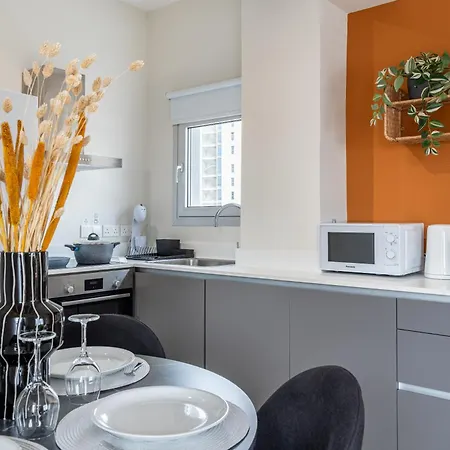 公寓 Local Host Living - Signature In 尼科西亚