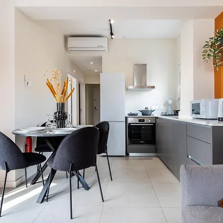 Local Host Living - Signature In 公寓 尼科西亚