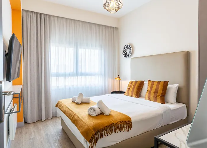 Local Host Living - Signature In شقة *