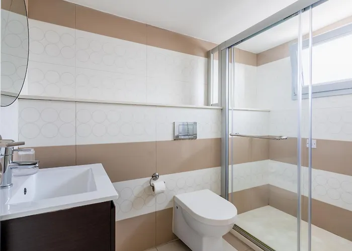 Local Host Living - Signature In نيقوسيا